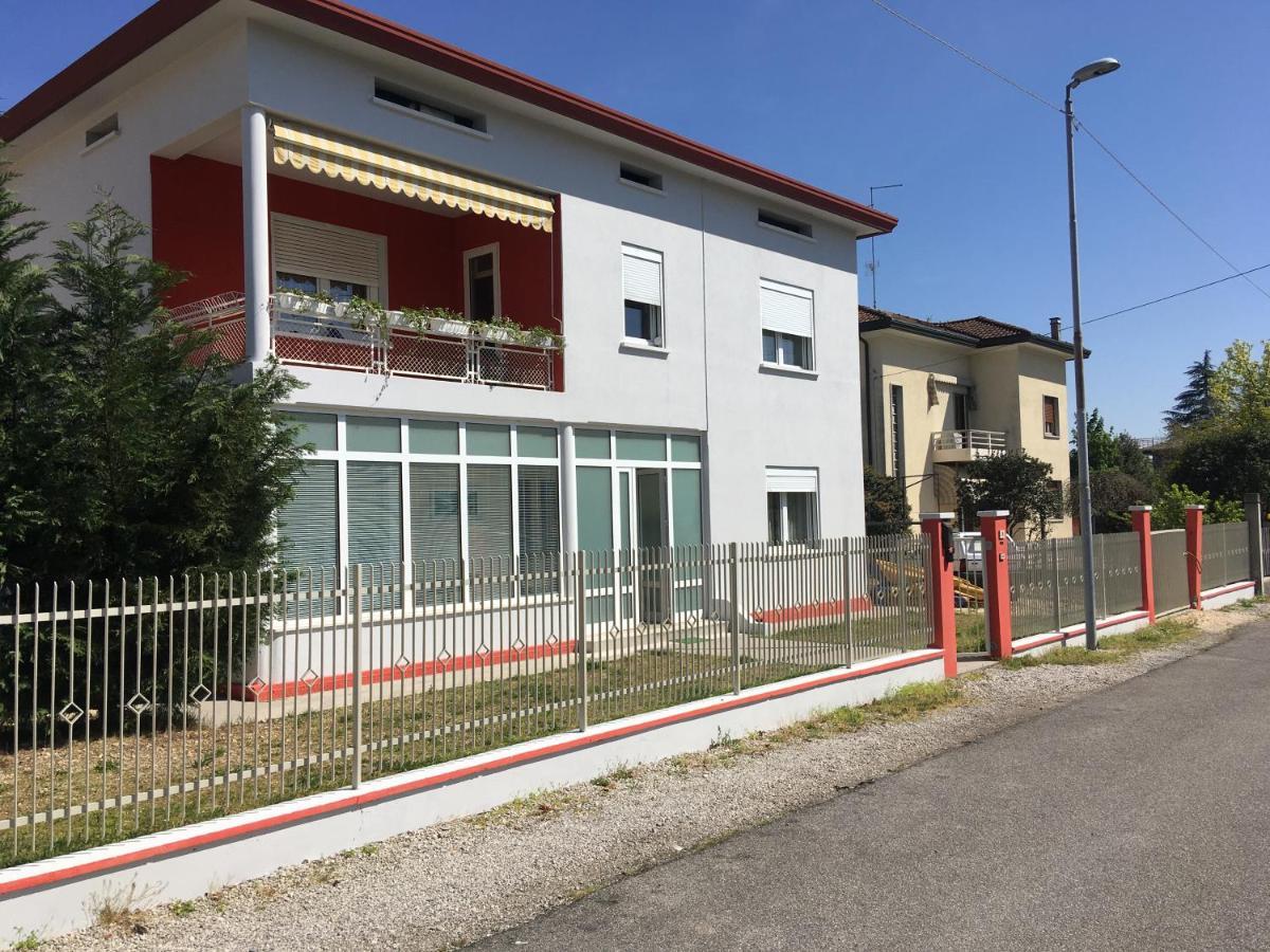 Piccadilly B&B Pordenone Zewnętrze zdjęcie